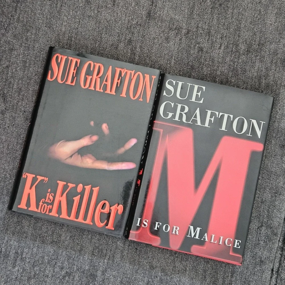 Sue Grafton Lot Of 2 First Edition Books Alphabet Series M &K‎ Malice And Killer